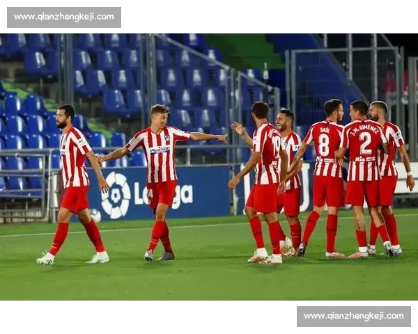 意甲PC版深度解析豪门对决战术革新与赛季走势前瞻数据操作体验指南